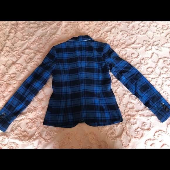 Jacket - Picture 3 of 3